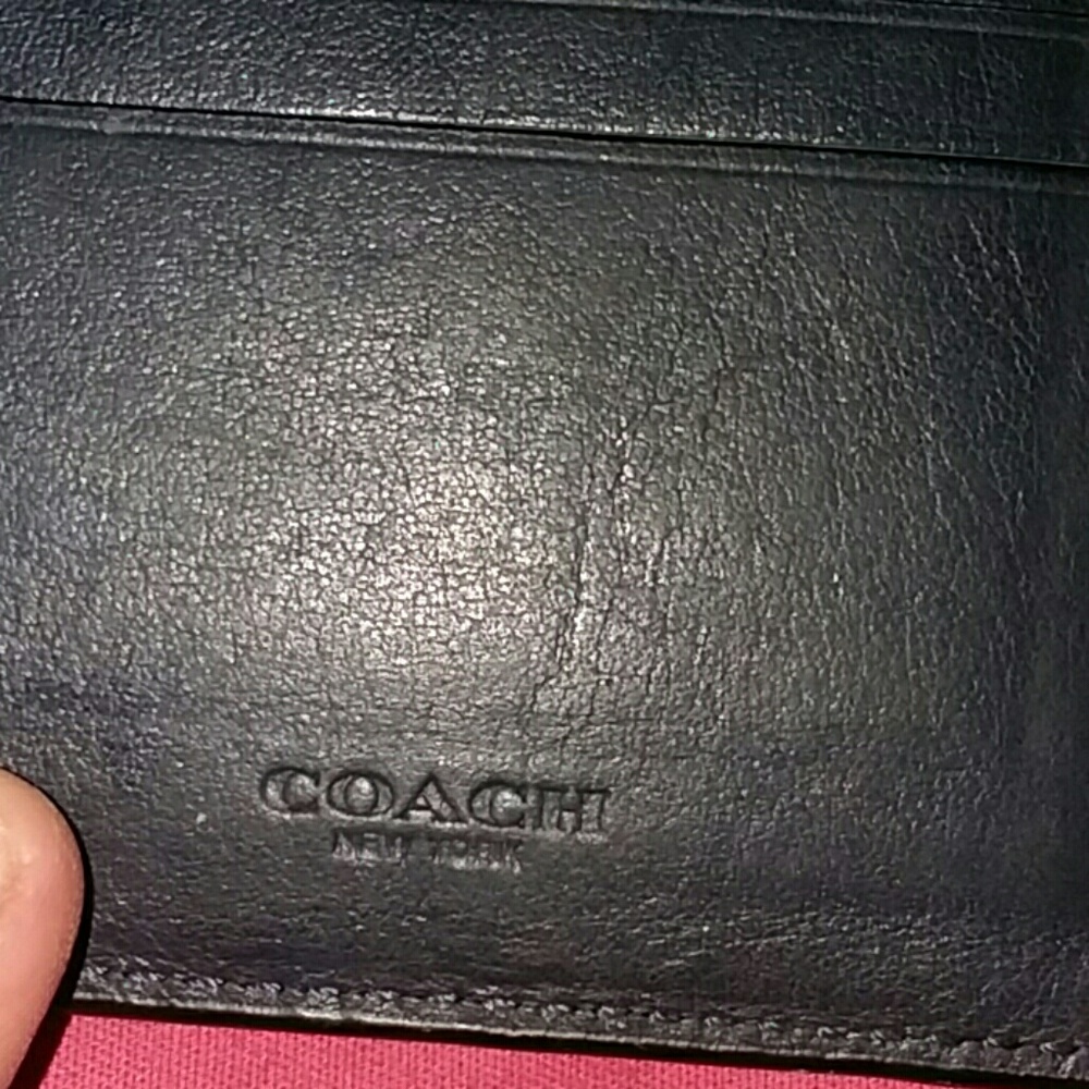 wallet - Picture 4 of 4